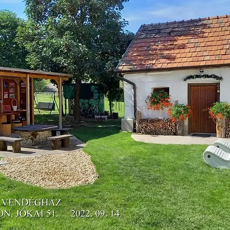Vadaszles Vendeghaz