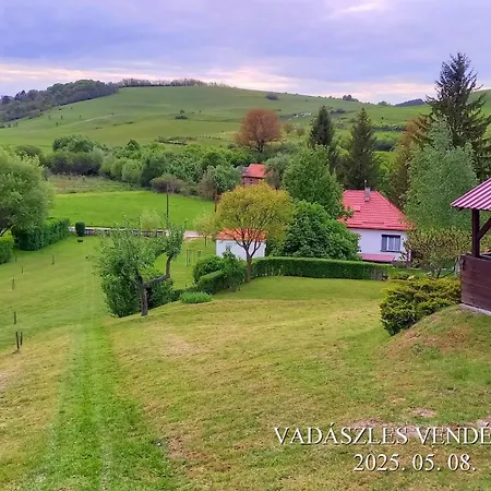 Vadaszles Vendeghaz Daire *
